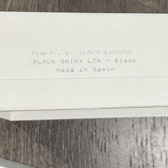 NEW | COMME des GARCONS Luxury Leather Zip Around Mens Wallet - Picture 12 of 12